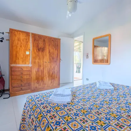 Appartement Jera Vista Mare 2 *